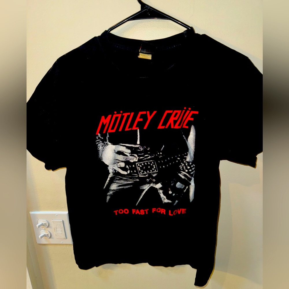 Retro Motley Crue Band Tee (S)